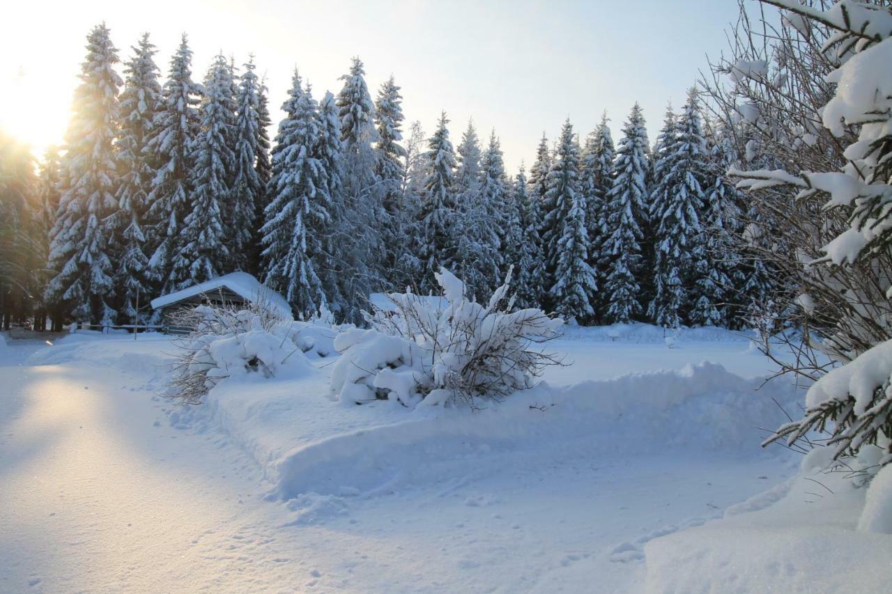 Maatilamatkailu Janisvaara Kolinkylä Exterior foto