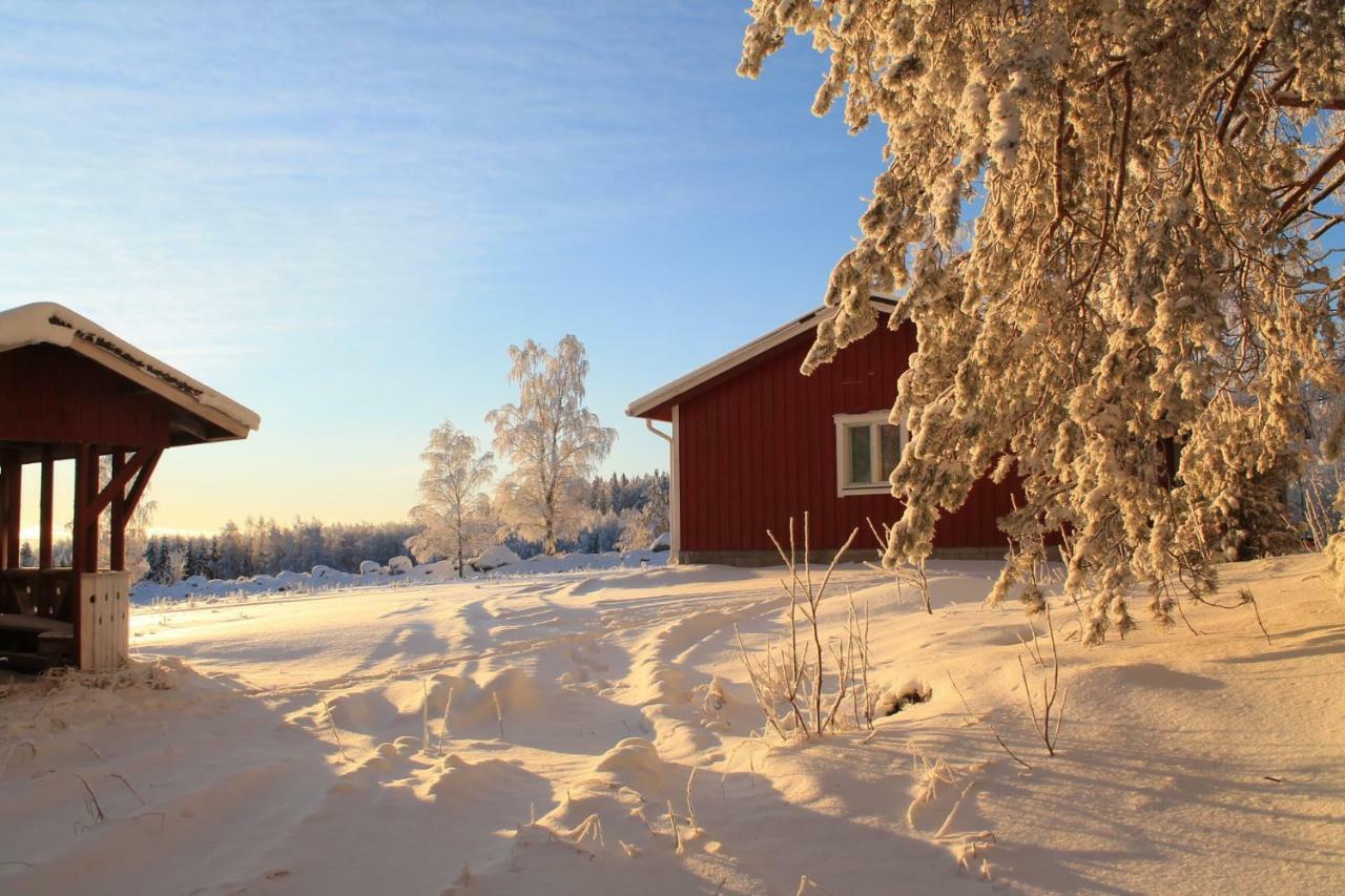 Maatilamatkailu Janisvaara Kolinkylä Exterior foto